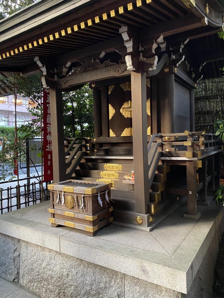 東京都千代田区にて、古本の出張買取をさせていただきました。