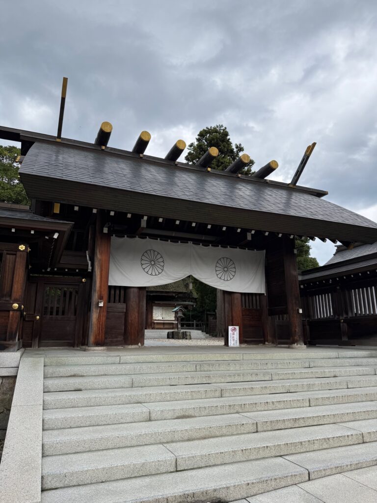 京都府宮津市での古本出張下見と籠神社参拝映画関係書籍・グッズ約1万冊の買取前下見 1 5d1a8f466d6e6791cf99d56edd01c678 scaled