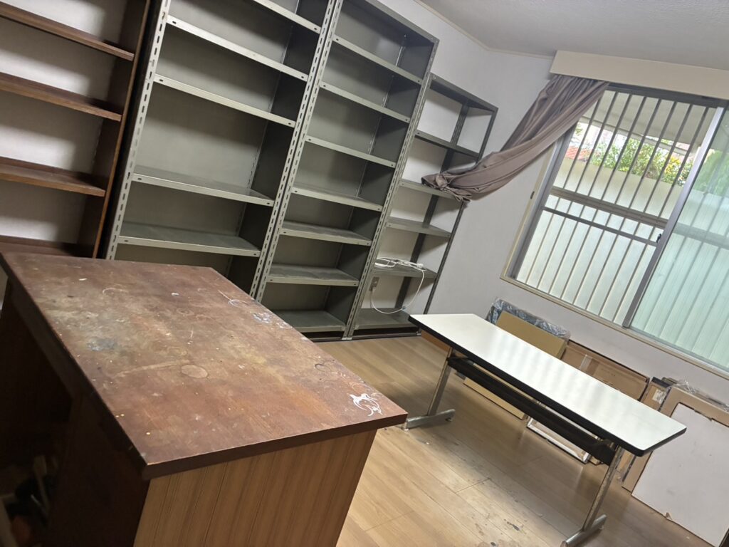 2025年11月12日の本買取事例です。世田谷・新宿・練馬の古書買取と出張買取報告 1 de281b48e7ff7179dd118b9b260aadac 2 scaled