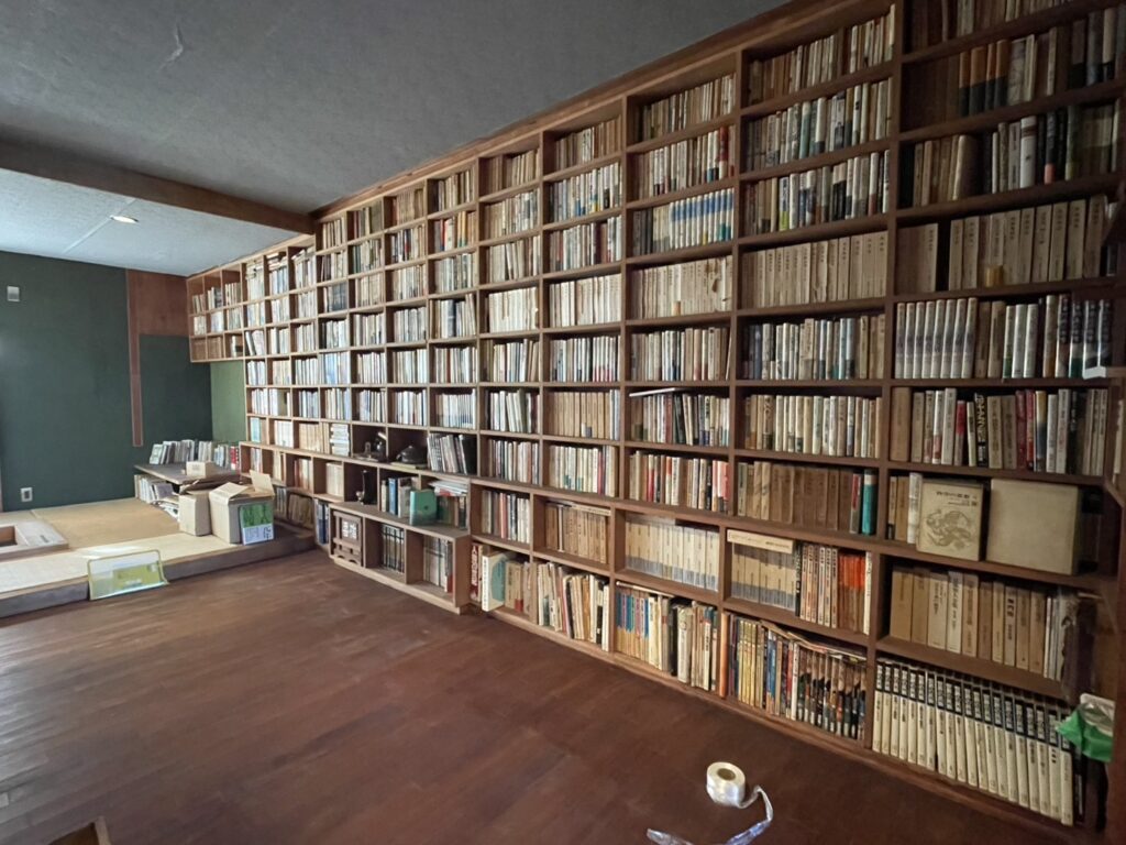 都内近郊で1日5軒訪問した本の出張買取 1 de281b48e7ff7179dd118b9b260aadac 5 scaled