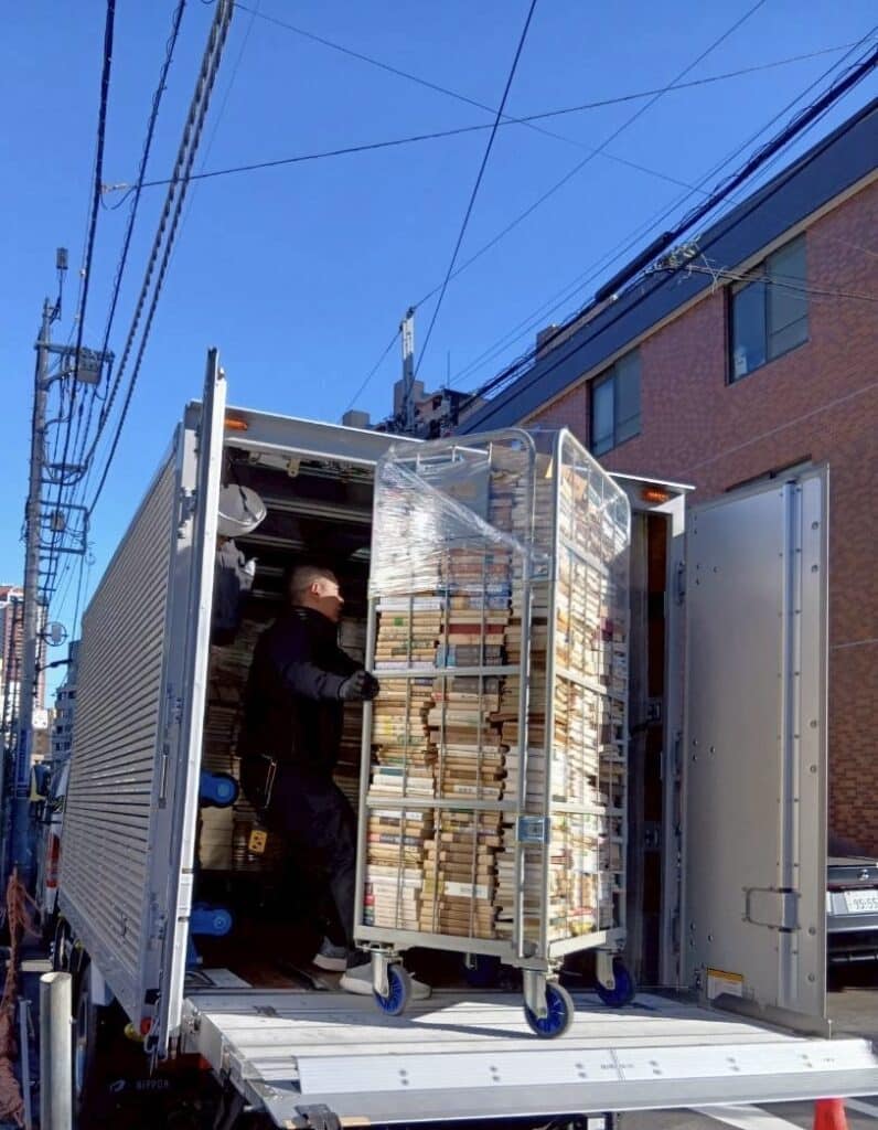 銀行振込対応と大量買取について。東京書房の出張買取Q&A 6 0284411900953a9daaa42f4f69895bd1 scaled