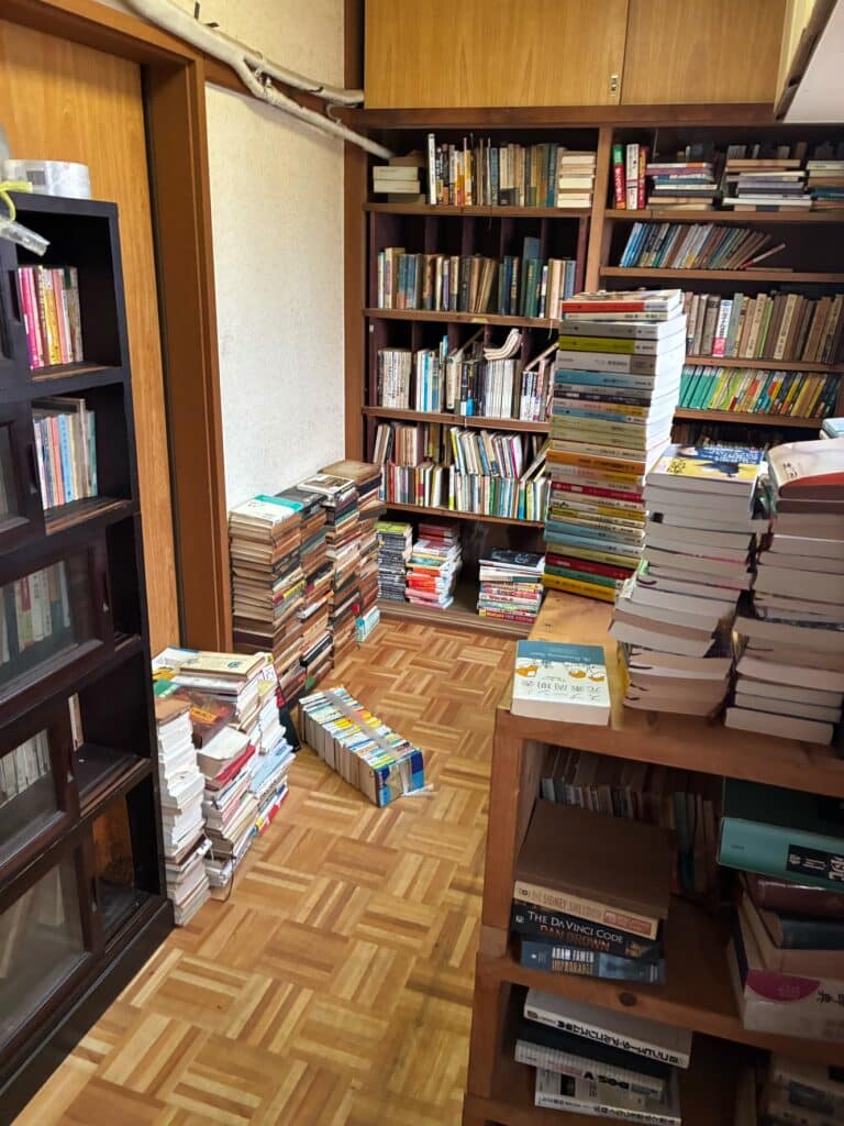 2026年3月25日の古本出張買取実績。専門書から文芸初版本まで1000冊規模の整理