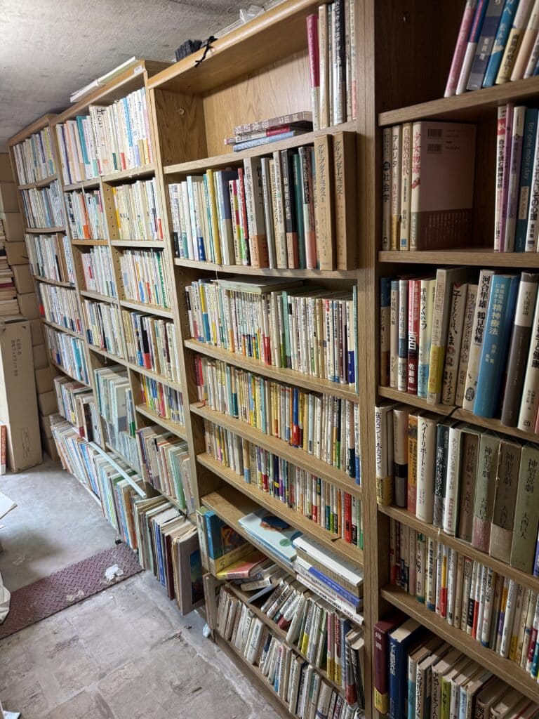 2026年6月1日。1万冊の専門書を出張買取｜目黒区・調布市・千代田区の実績