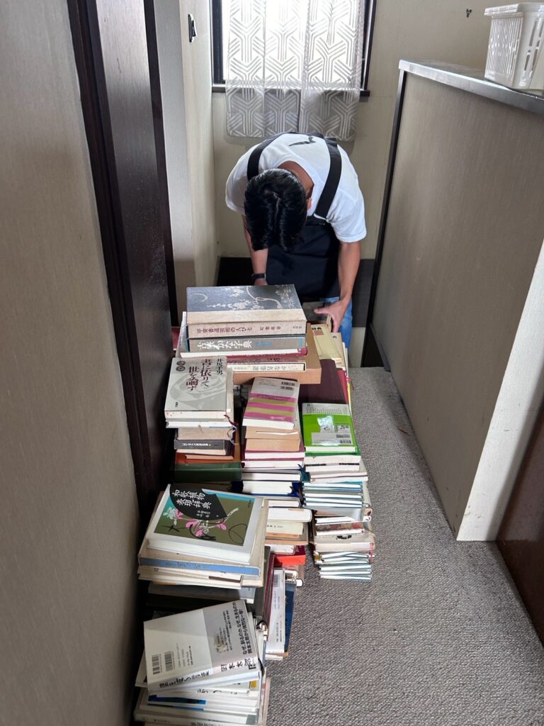 2026年10月3日。川崎・東京の古本出張買取！学術書・漫画など2700冊